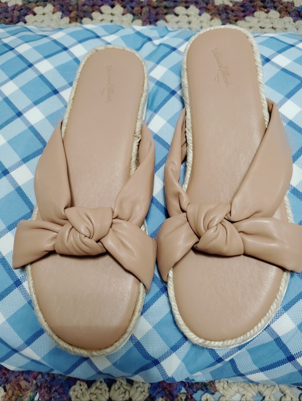 Women's Slides